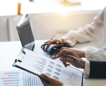 Most In-Demand Healthcare Specialist Jobs in Dubai 2025: Salaries, Benefits & Career Outlook