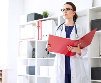 Professional Indemnity Insurance for Doctors in Dubai: Complete Guide